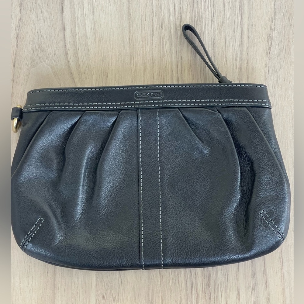 Coach Black Leather Clutch Wristlet - Picture 2 of 11